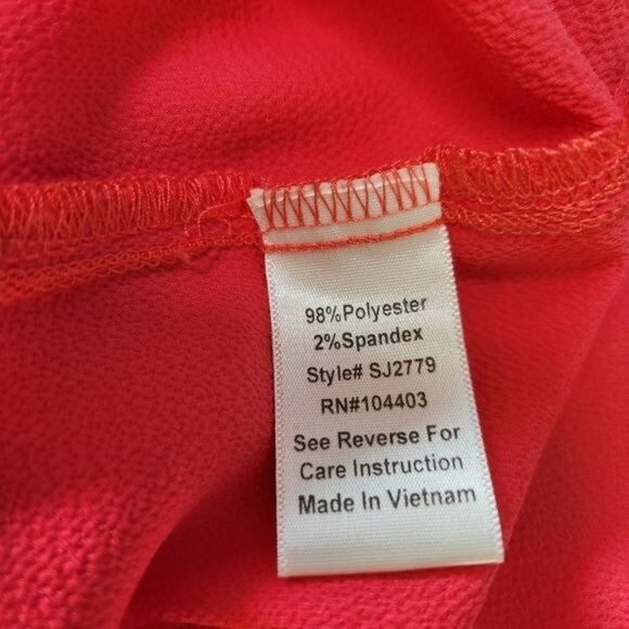 Blue Pepper Women's Sleeveless High Neck Pleated Cami Top size Medium - Picture 11 of 11